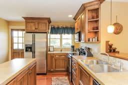 Nightingale apt with hot tub walk to Saugatuck! - Image 2