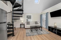 Apt in heart of DT Saugatuck river views from balc - Image 5