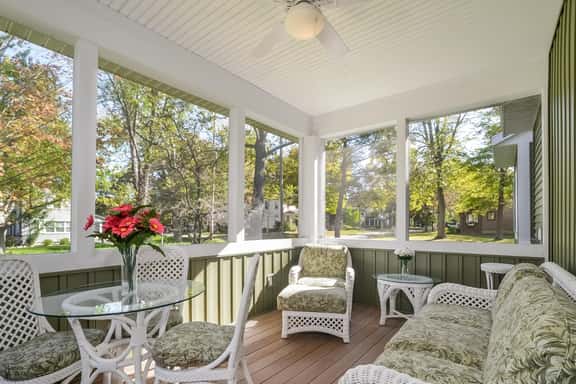 Four Gen house on Hill in Saugatuck walk to town - Image 1