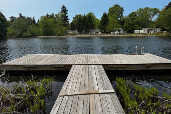 Timber Nest Goshorn lake dock, pool, town HOT TUB! - Image 1